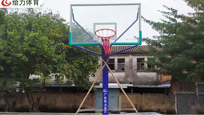 固定籃球架