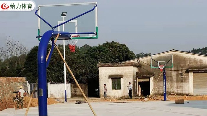 籃球架廠家哪個(gè)好