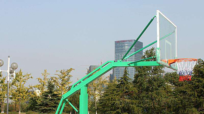 什么是手動(dòng)液壓籃球架？